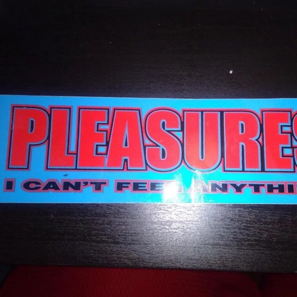 Pleasures i can't feel anything graphic logo 1990s 90s bubble logoBlue red whit